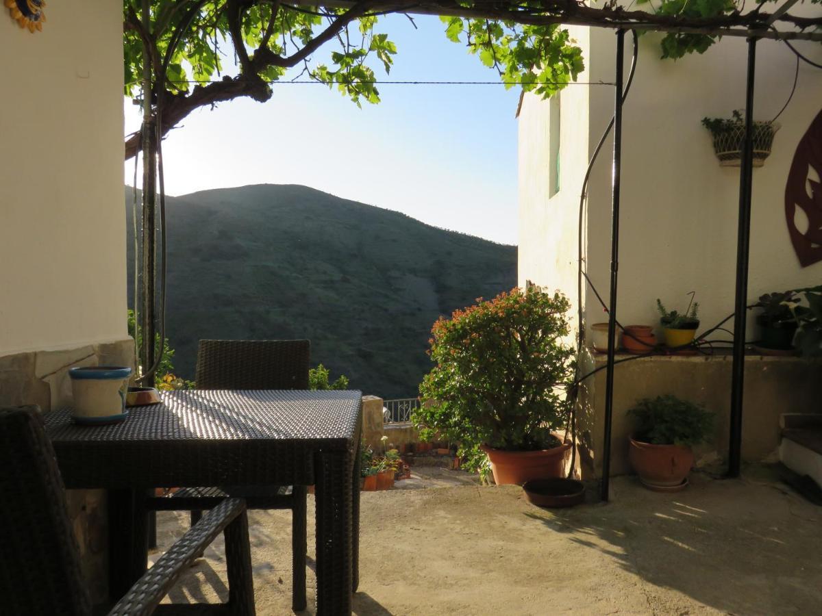 Villa Monte Polopos Kültér fotó